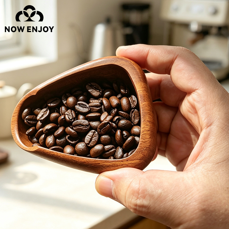 今すぐお楽しみください。2026年版、木製コーヒー豆ボウル。 - Coffee Tea Etc のレビューと価格